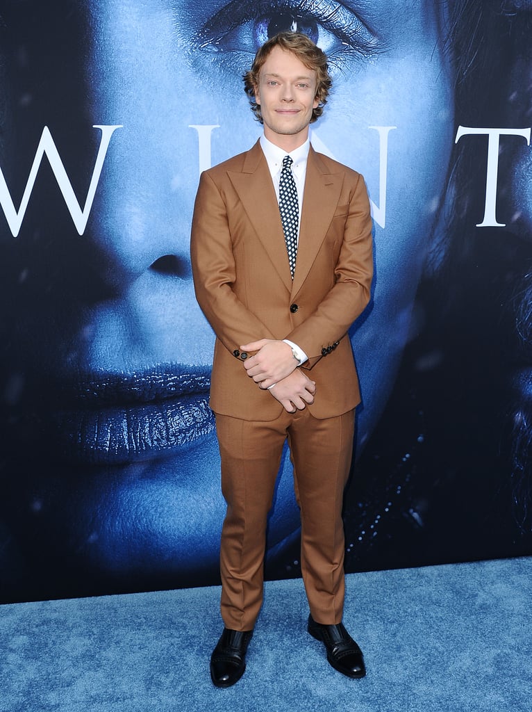 Alfie Allen (Theon Greyjoy): 5'9"