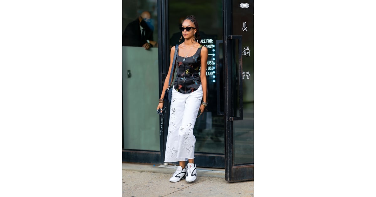 Best Street Style at New York Fashion Week Spring 2021 ...