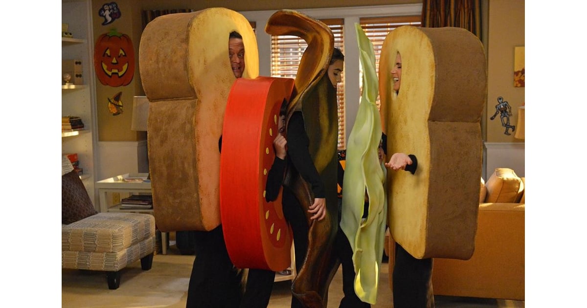 The Neighbors The Weaver Family Goes As A Sandwich A Blt To Be Exact See What Costumes Tv Characters Are Wearing This Year Popsugar Entertainment Photo 17