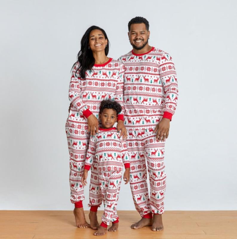 Christmas Reindeer and Snowflake Patterned Family Matching Pajamas