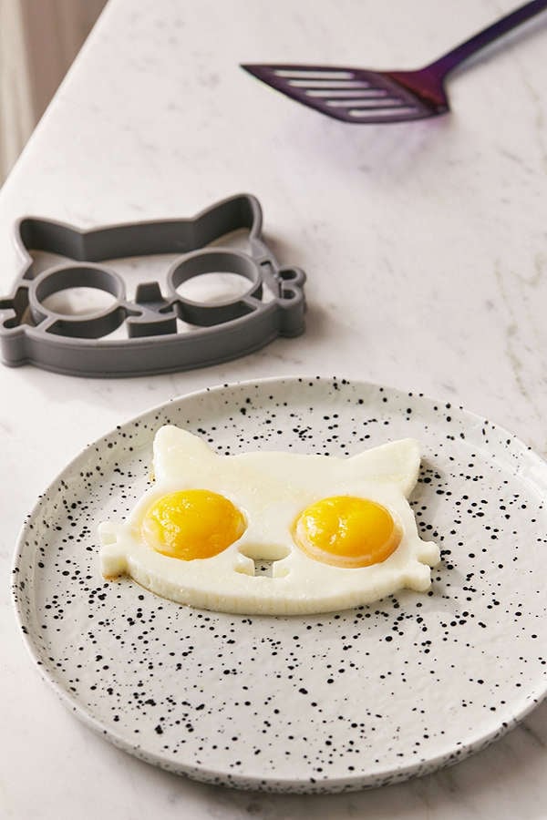 Urban Outfitters Cat Silicone Egg Mold
