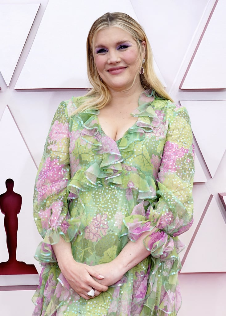 Oscars 2021: Pregnant Emerald Fennell Reveals Baby Bump