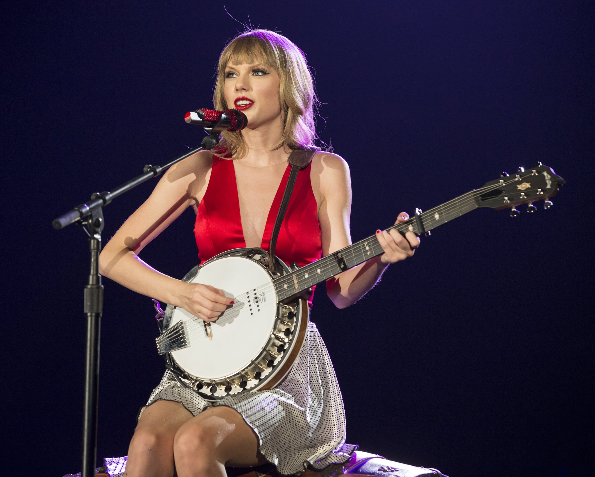 ARLINGTON, TX - MAY 25:  Taylor Swift plays for a sold-out crowd of more than 53,000 fans on the second of 13 North American stadium dates on The RED Tour at Cowboys Stadium on May 25, 2013 in Arlington, Texas.  (Photo by Christopher Polk/TAS/Getty Images for TAS)