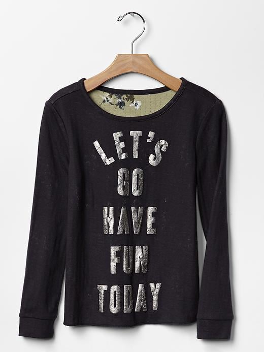 gap graphic tee