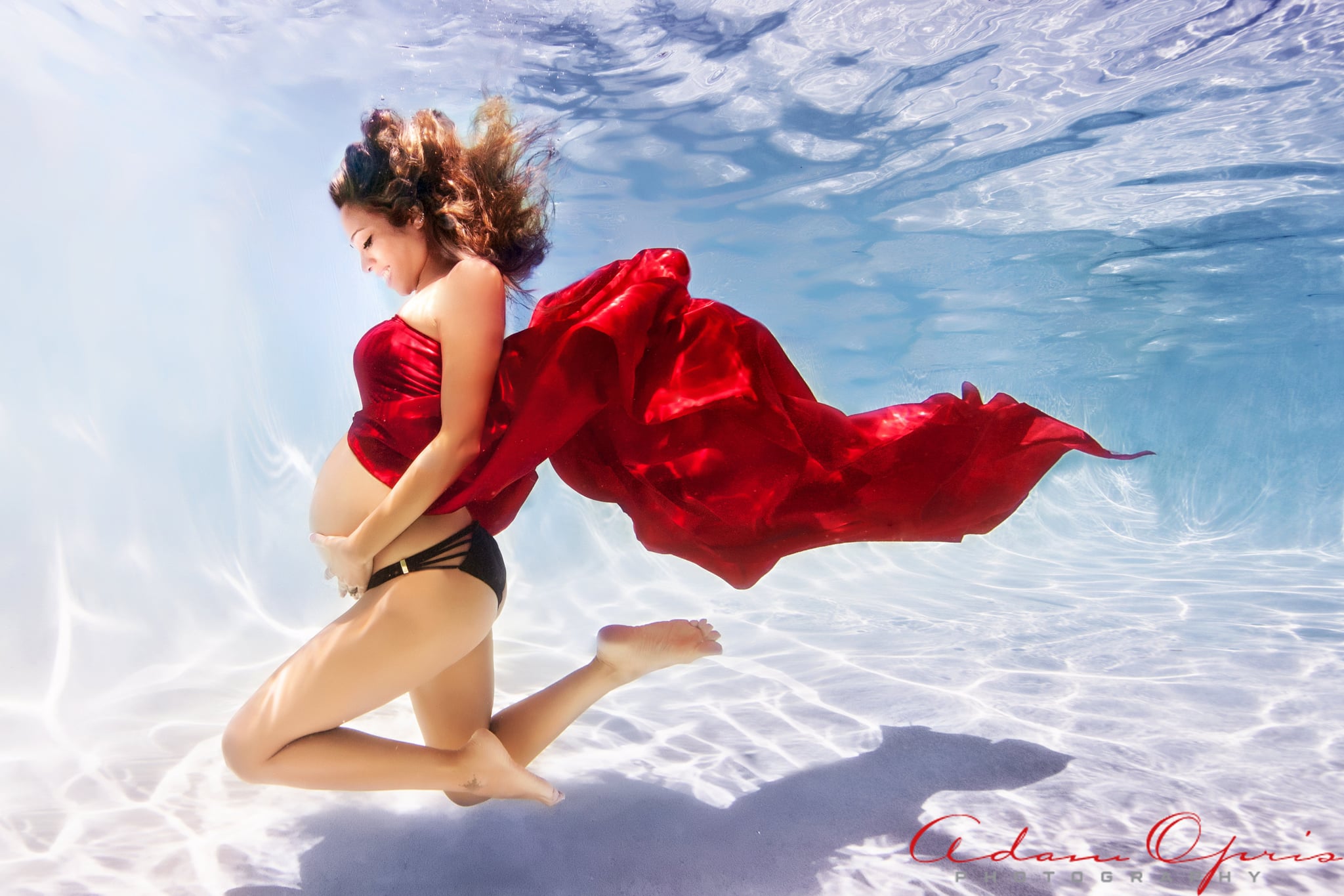 underwater maternity photographer near me