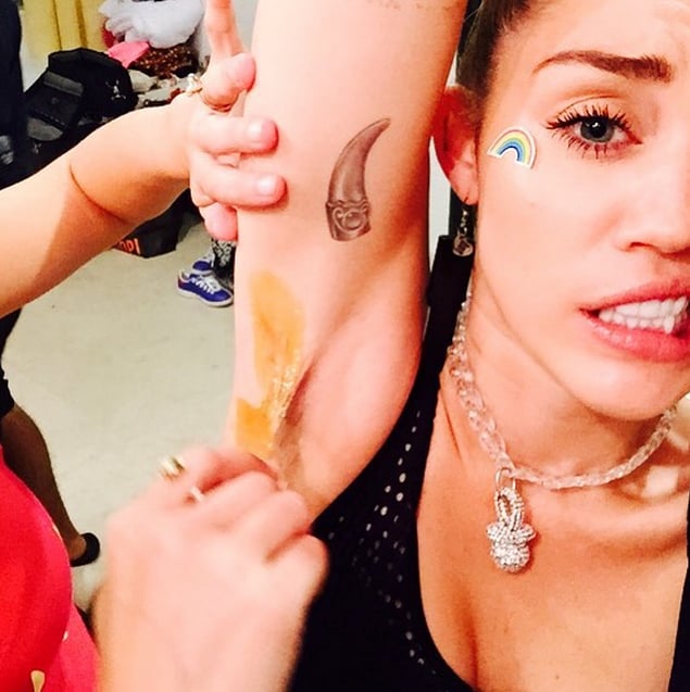 Miley Cyrus S Armpit Hair Popsugar Beauty