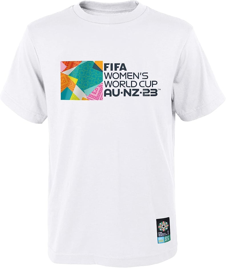 一位官员世界杯的t恤