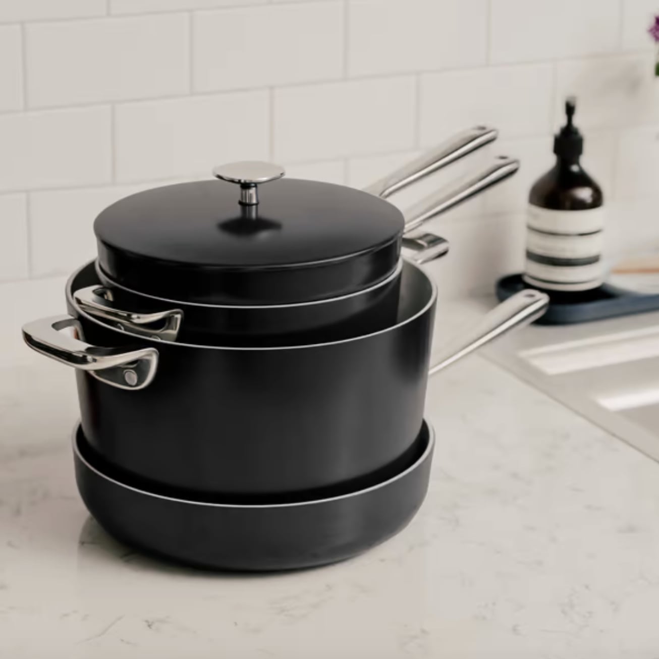 Made In, with direct-to-consumer pots and pans, wants to be the Dollar  Shave Club of your kitchen