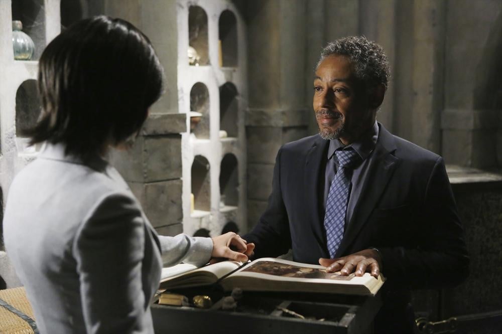 Hey, Giancarlo Esposito's back!