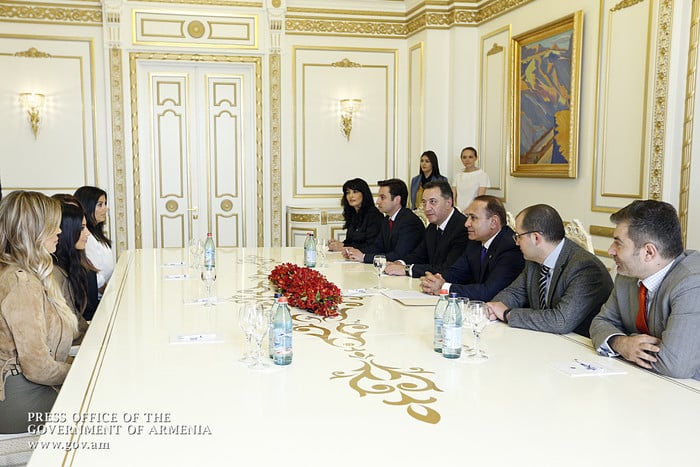 Kim and Khloé met with the Armenian prime minister.