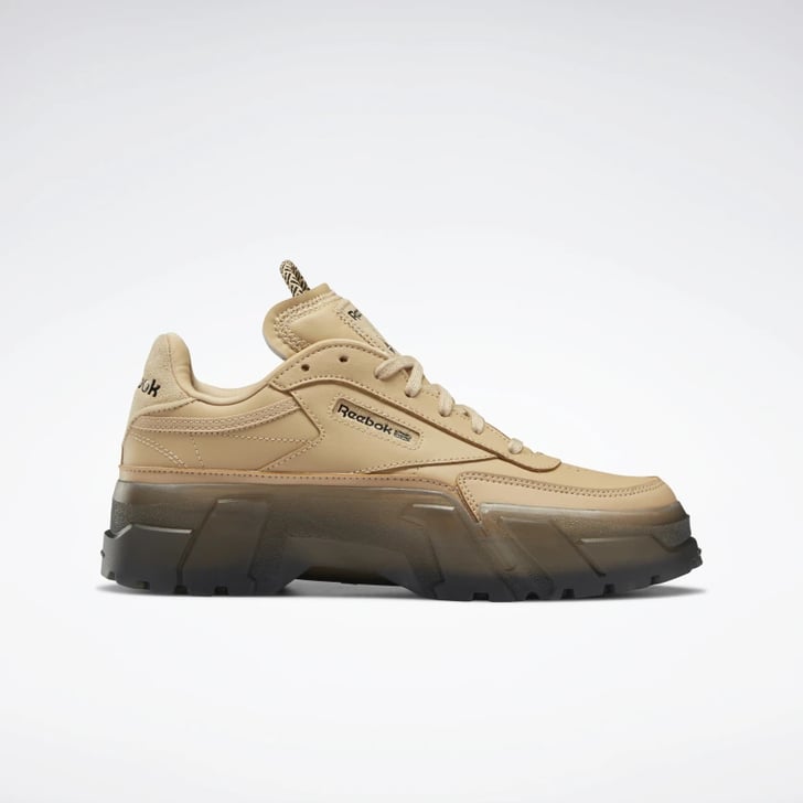 reebok club c cardi b ToplantA lar GOLDEN DELUXE HOTEL