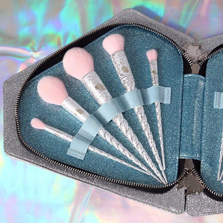 Unicorn Lashes Collectors Edition Platinum Unicorn Brushes