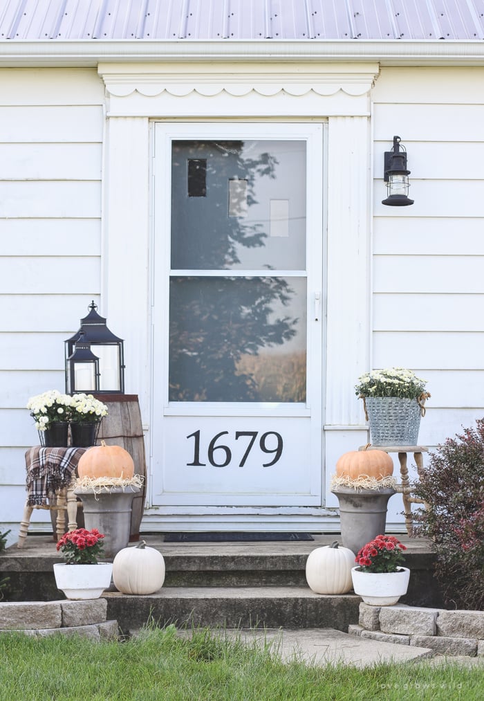 Farmhouse-Style Porch