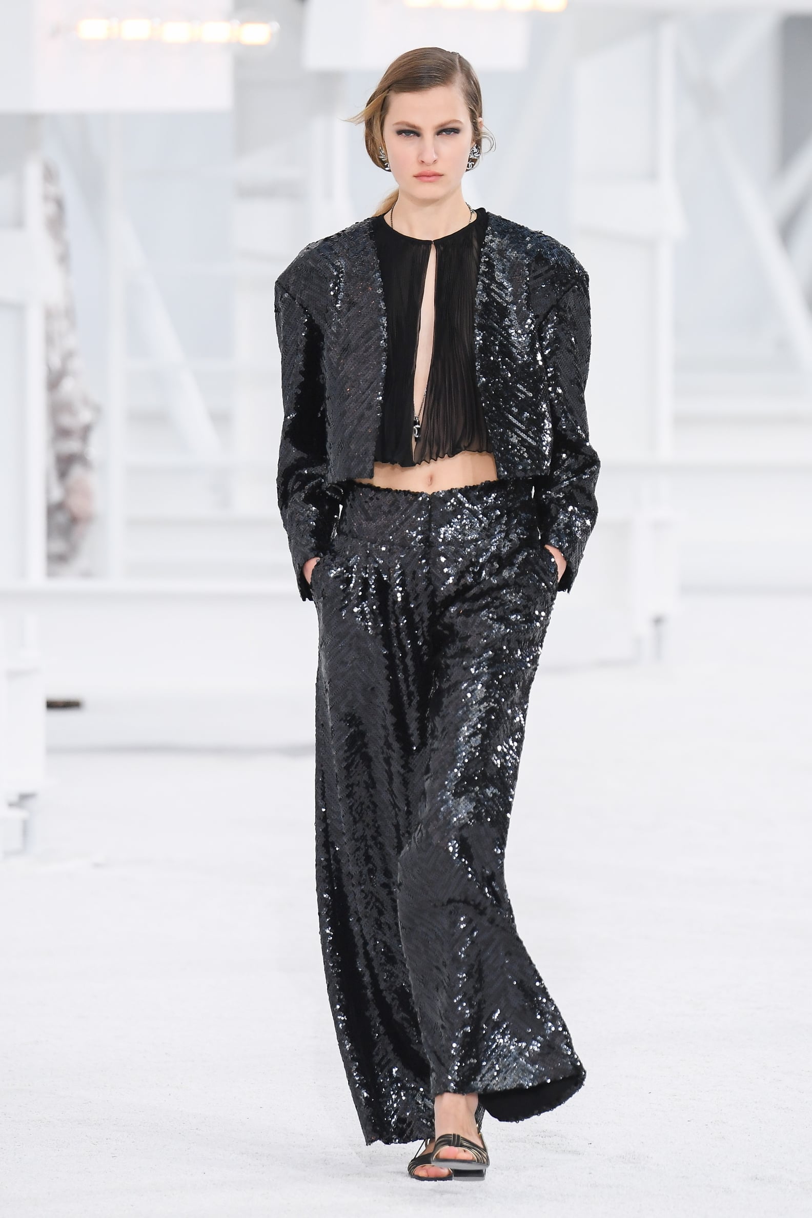 Chanel Spring/Summer 2021 Review and Photos | PS Fashion