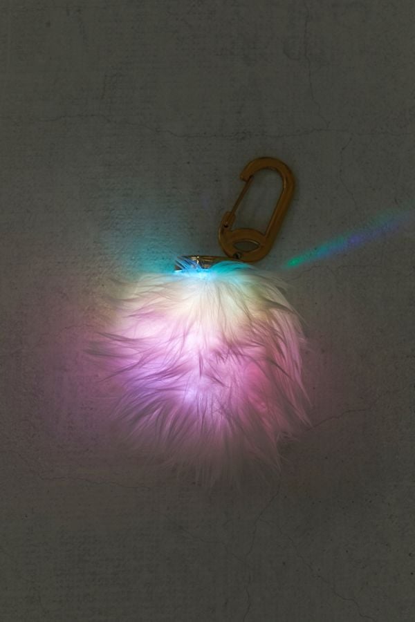 Buqu Light Show Pompom Portable Power Bank