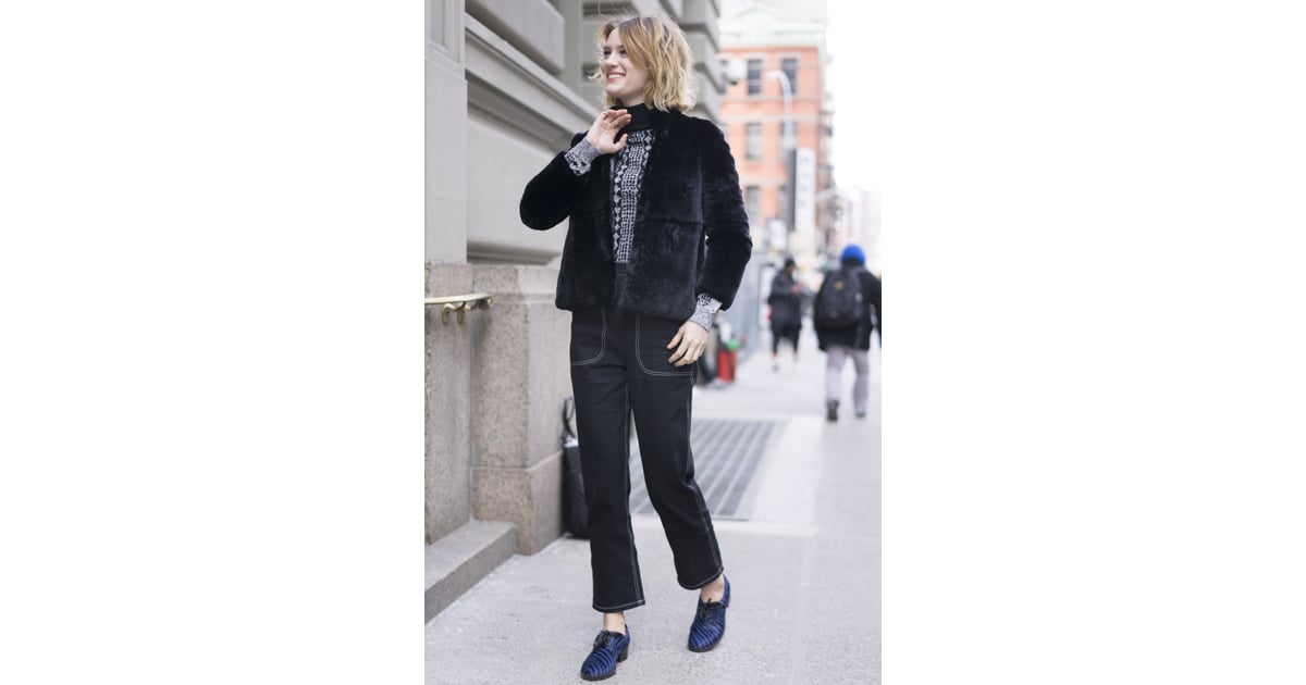 With a Black Coat and Oxford Shoes | How to Wear Cropped Pants ...