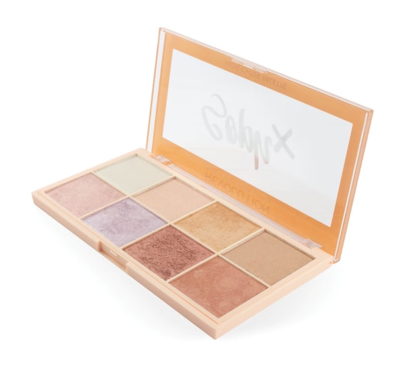 SophX Highlighter Palette What to Buy From Makeup Revolution