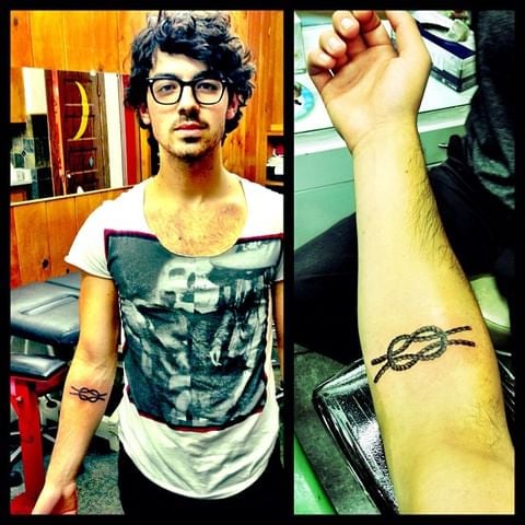 Joe Jonas's Rope Tattoo