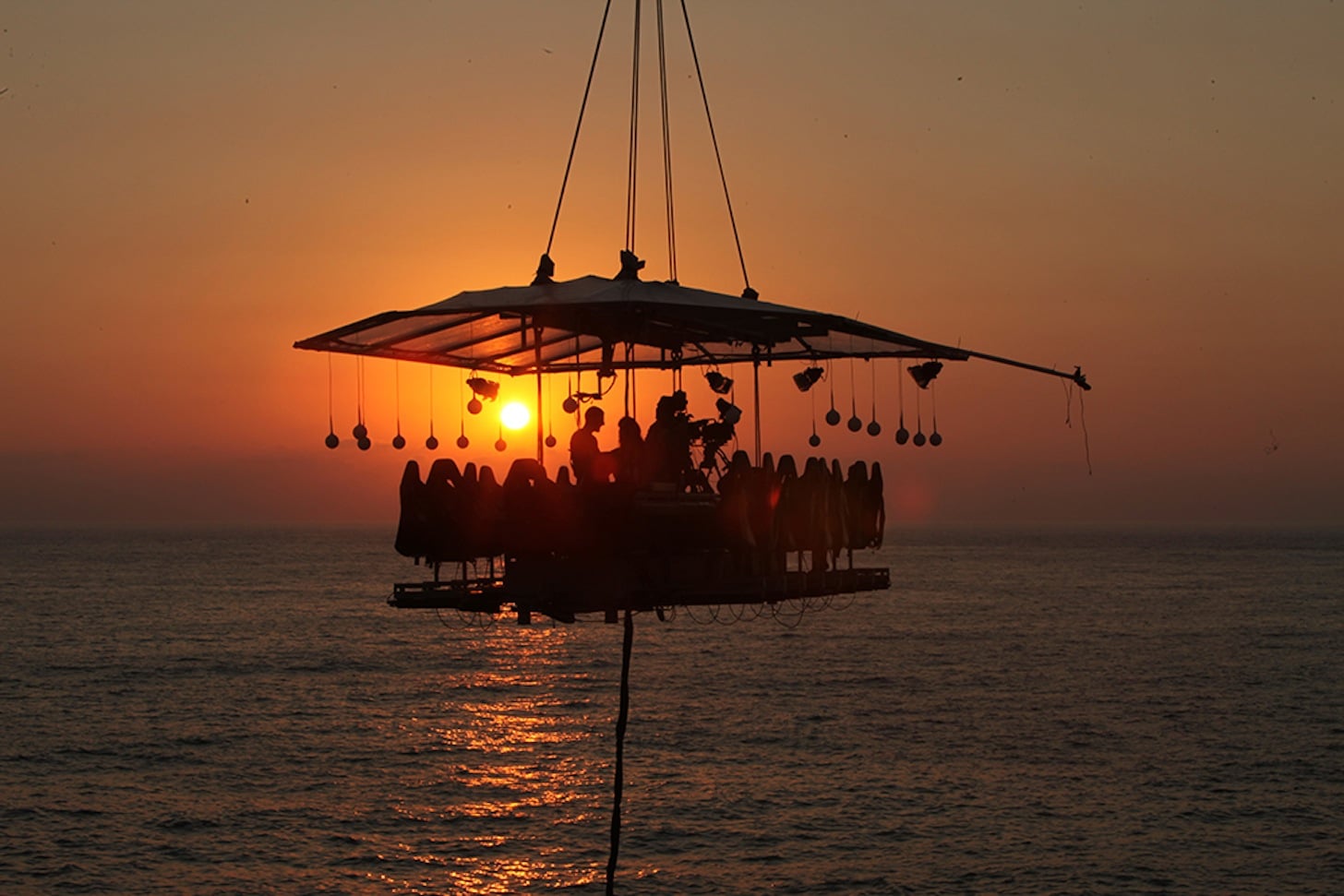 Have Dinner in the Sky at Dubai's Habtoor Grand Hotel | POPSUGAR Middle  East Food