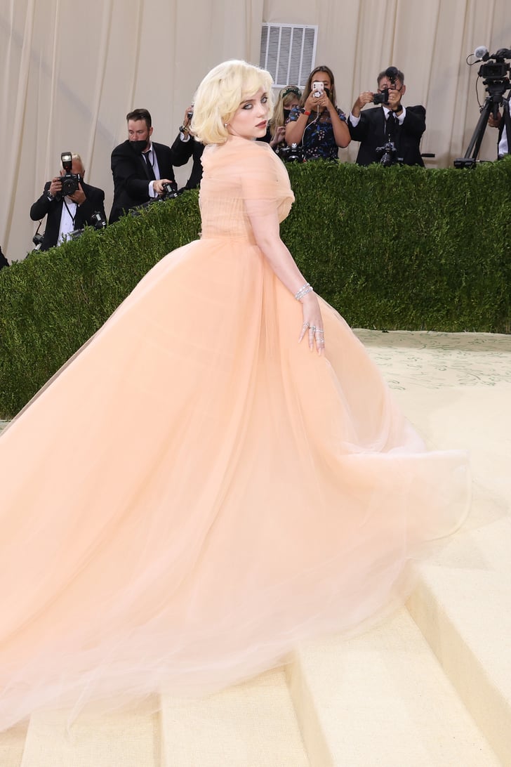 How Does the Theme Come About? The Met Gala Who Goes, Who Hosts, and