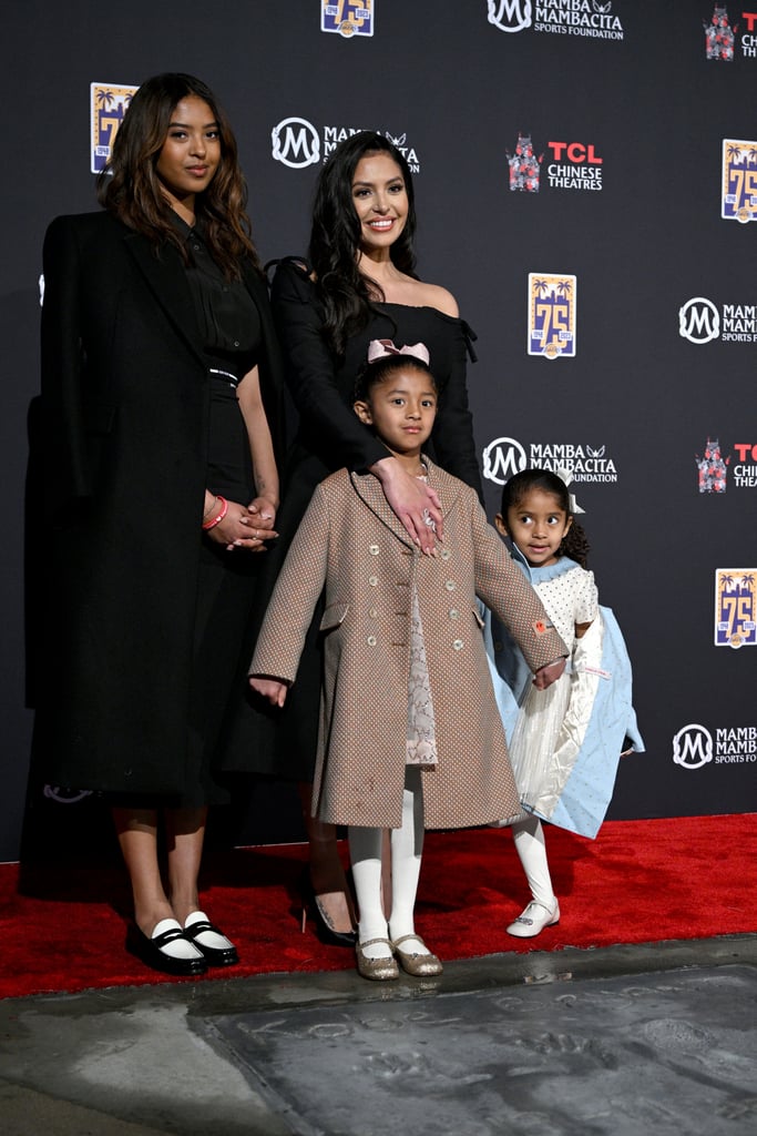 瓦妮莎和女儿们在科比的洛杉矶仪式上