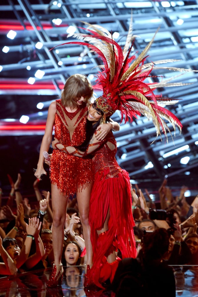Taylor Swift and Nicki Minaj Performing Together at the VMAs