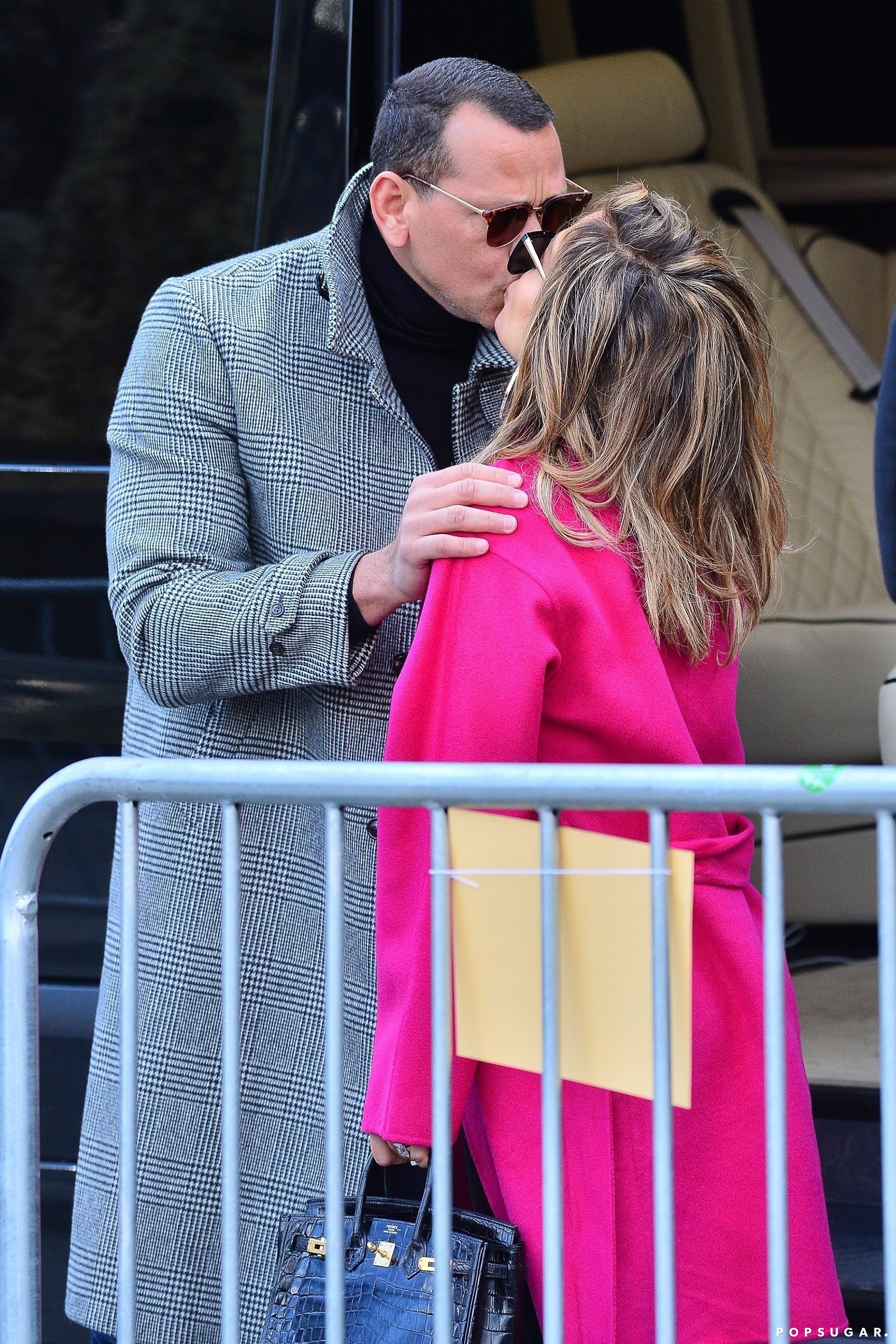 Jennifer lopez discount pink coat
