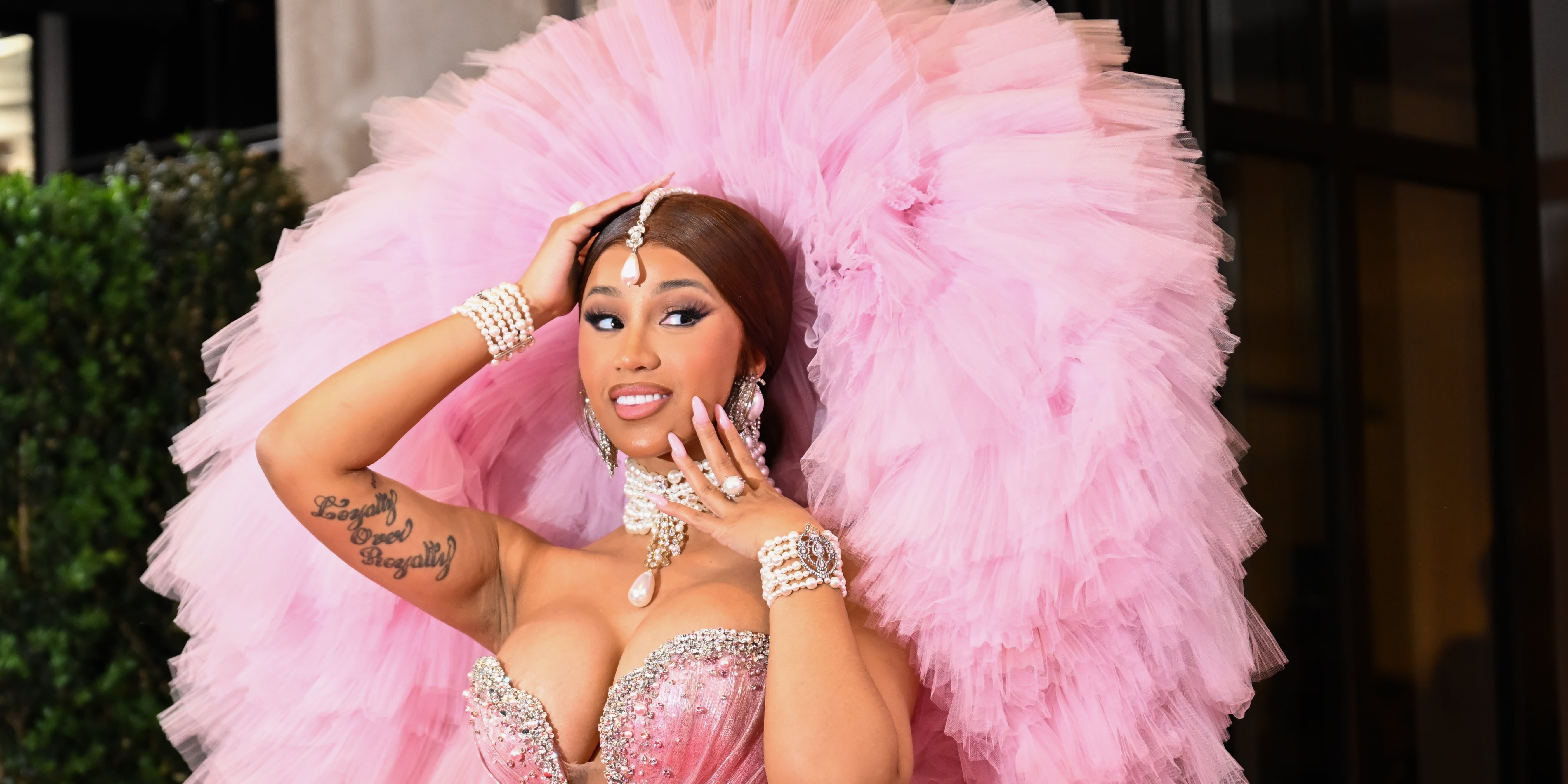 What We Can Learn From Cardi B s Birth Chart POPSUGAR Celebrity