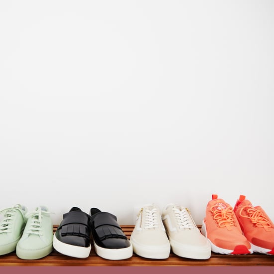 How to Fix Smelly Shoes