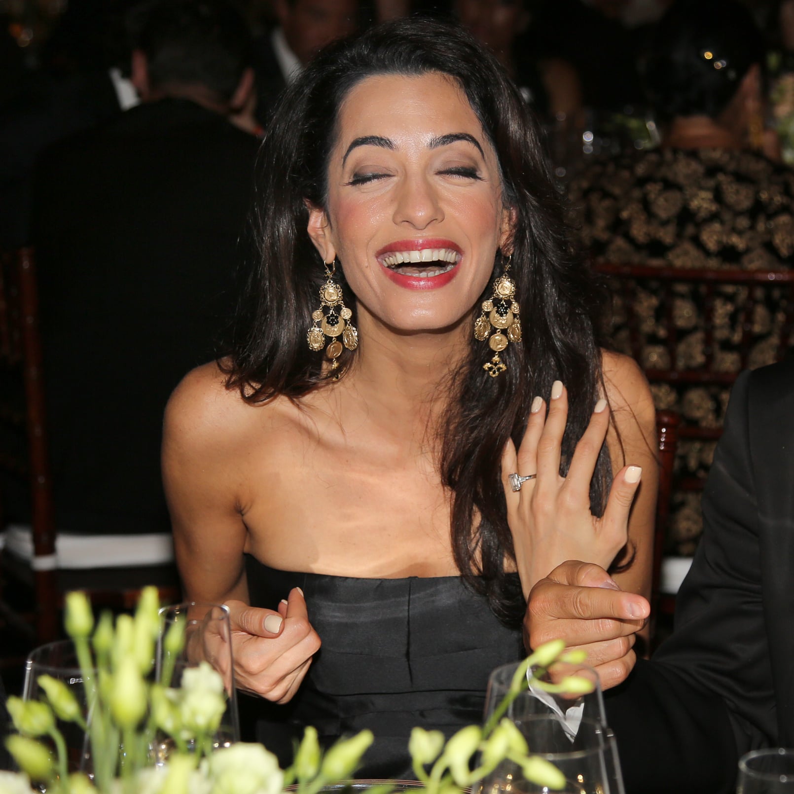 Archaïsch lezer wijsvinger Amal Clooney's Engagement Ring Is a 7-Carat Stunner | POPSUGAR Fashion