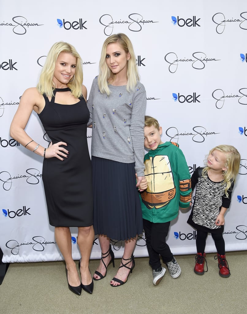 Jessica Simpson's Family at Belk in Dallas | Pictures