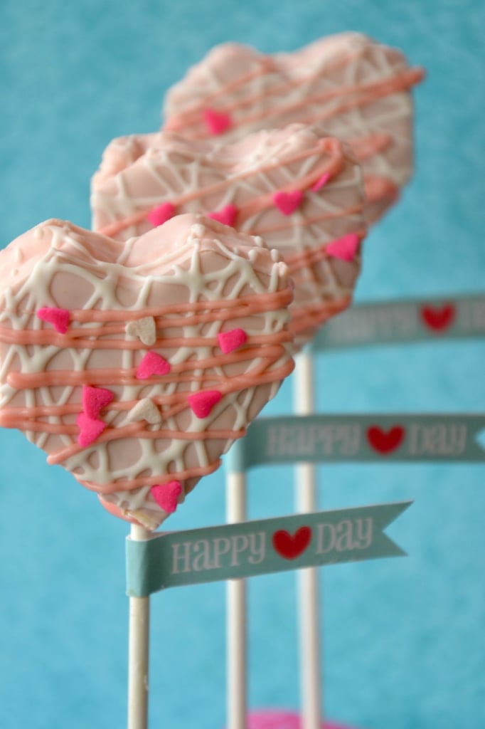 No-Bake Heart Cake Pops