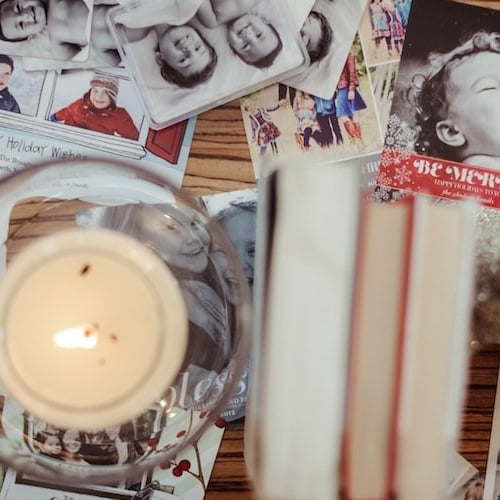The Kinds of Christmas Cards People Send