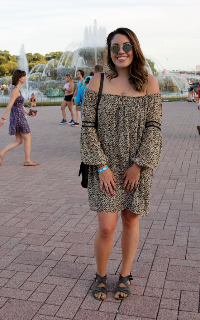 Channeling a boho vibe — complete with a Zara dress featuring off-the-shoulder bell sleeves — looked effortless for this concertgoer.