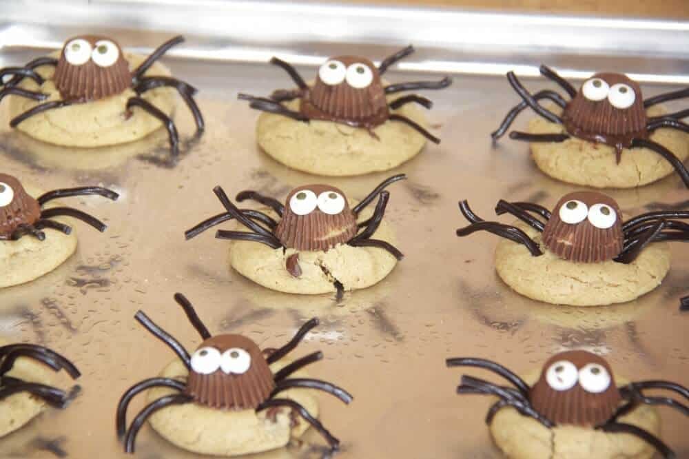 Peanut Butter Cookie Spiders