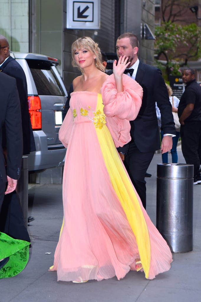 taylor swift pink orange dress