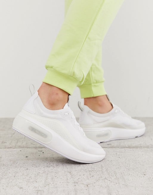 Nike White Premium Dia Sneakers