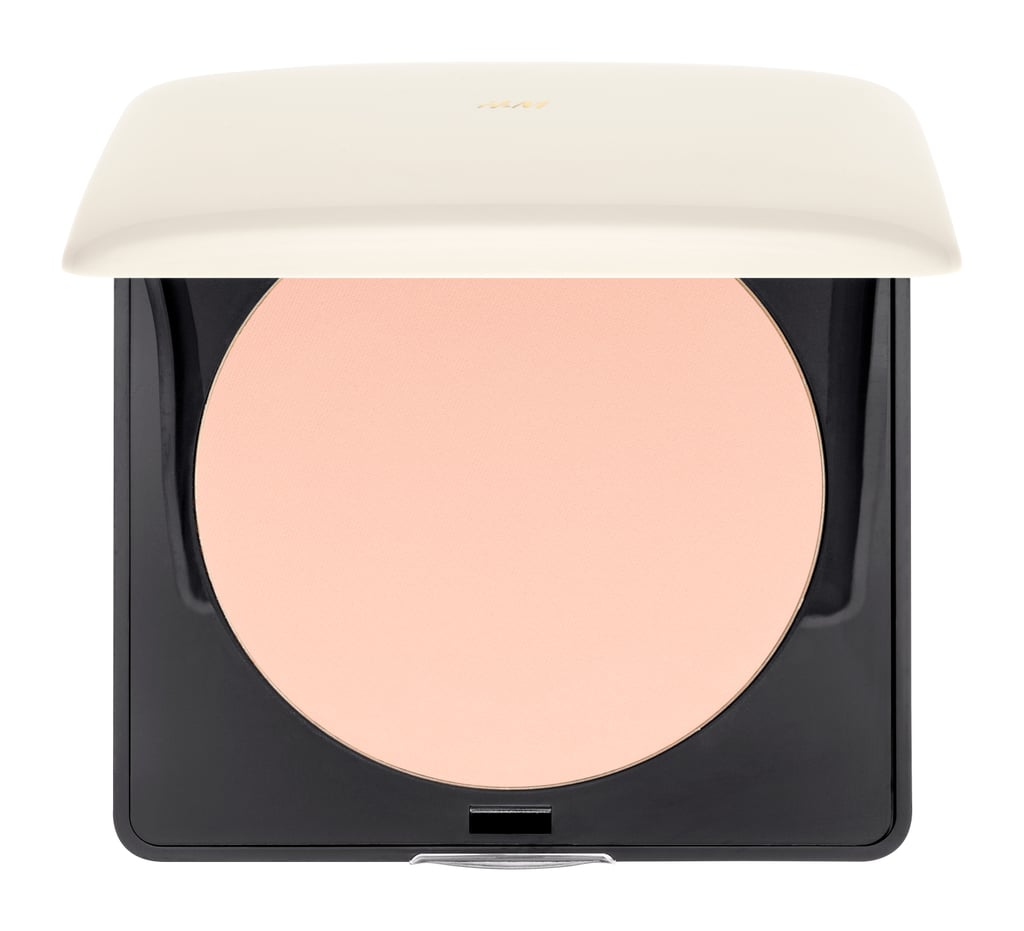 H&M Beauty Perfect Finishing Powder in Alabaster H&M Beauty Products