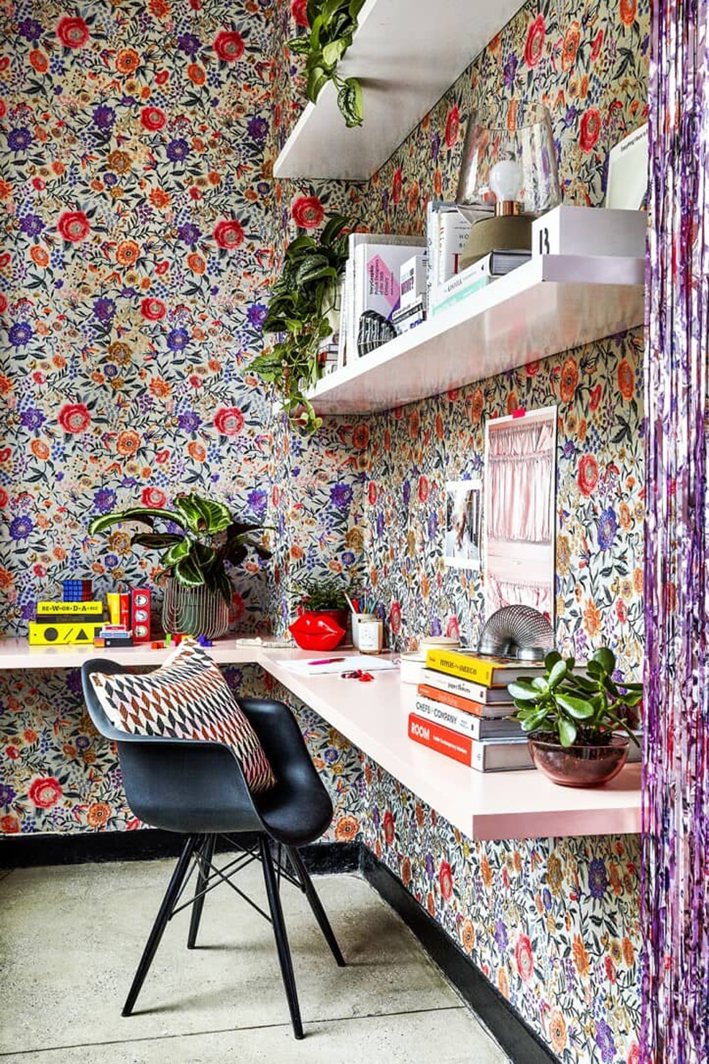 statement feature wallpapers