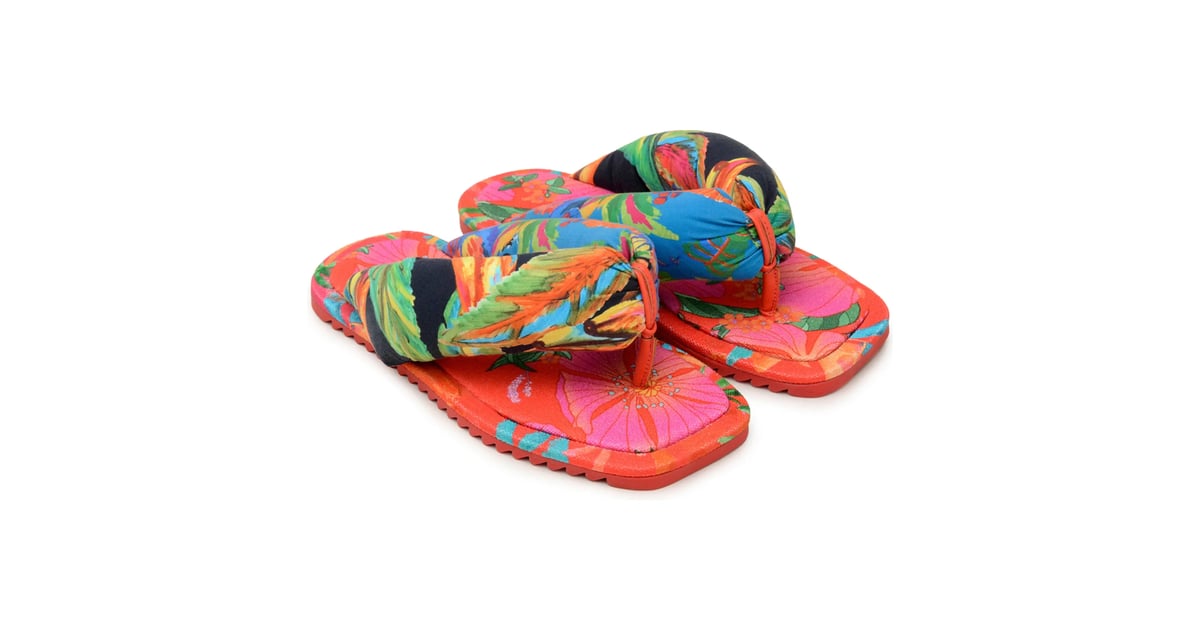 Puffy flip flops new arrivals