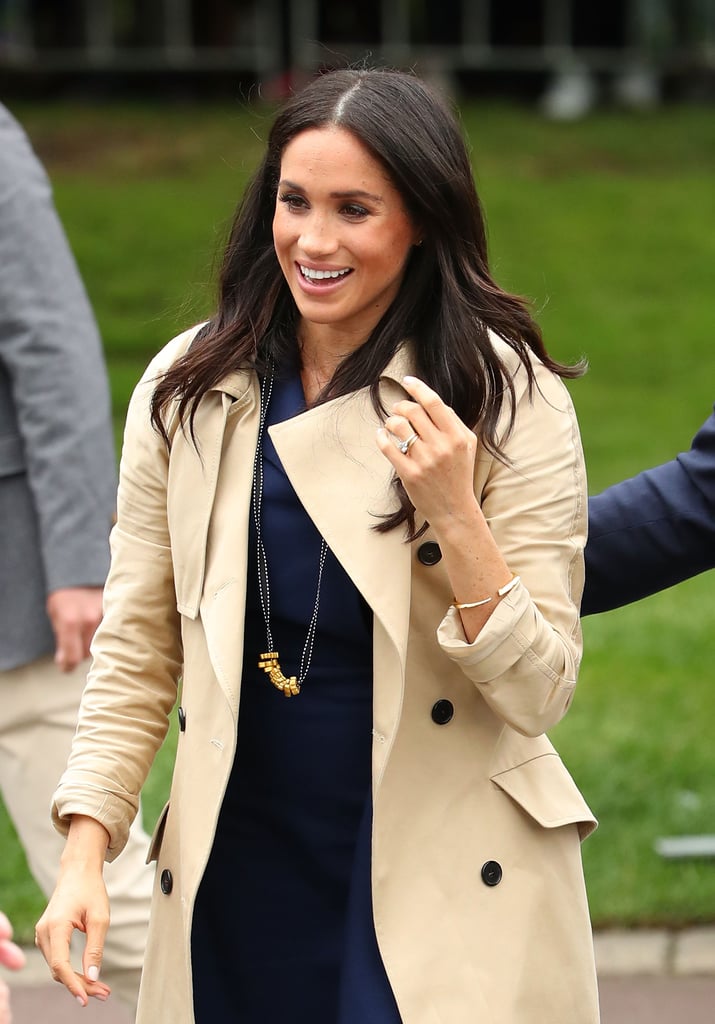 Kid Gives Meghan Markle a Pasta Necklace in Melbourne 2018