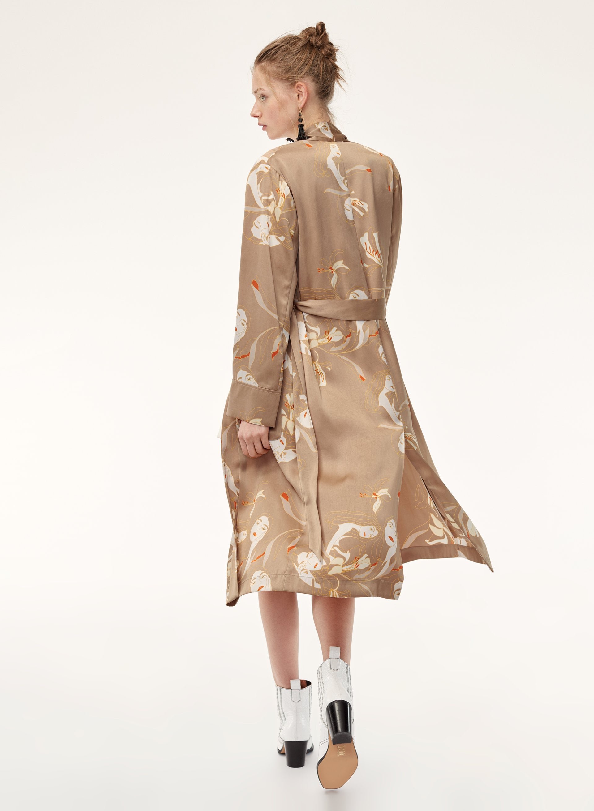 Best Aritzia Spring Clothes 2018 POPSUGAR Fashion