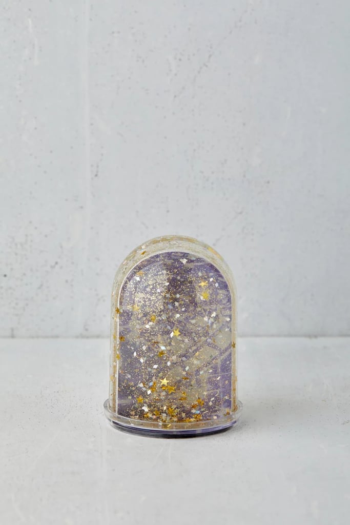 Something Sentimental: Small Snow Globe Picture Frame