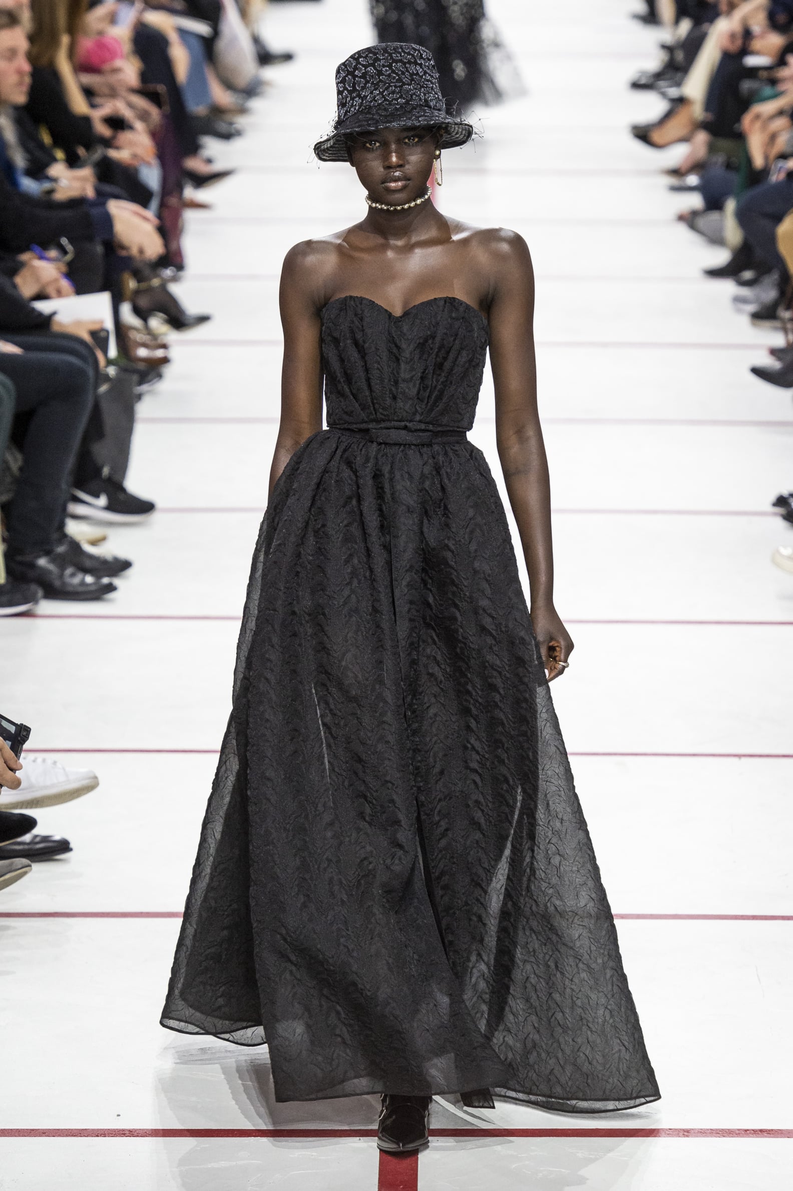 Dior Runway Fall 2019 | POPSUGAR Fashion