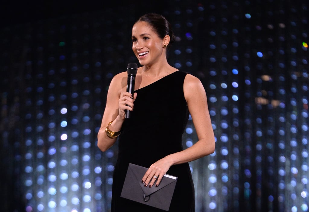 Meghan Markle's Dark Nail Polish at the 2018 Fashion Awards