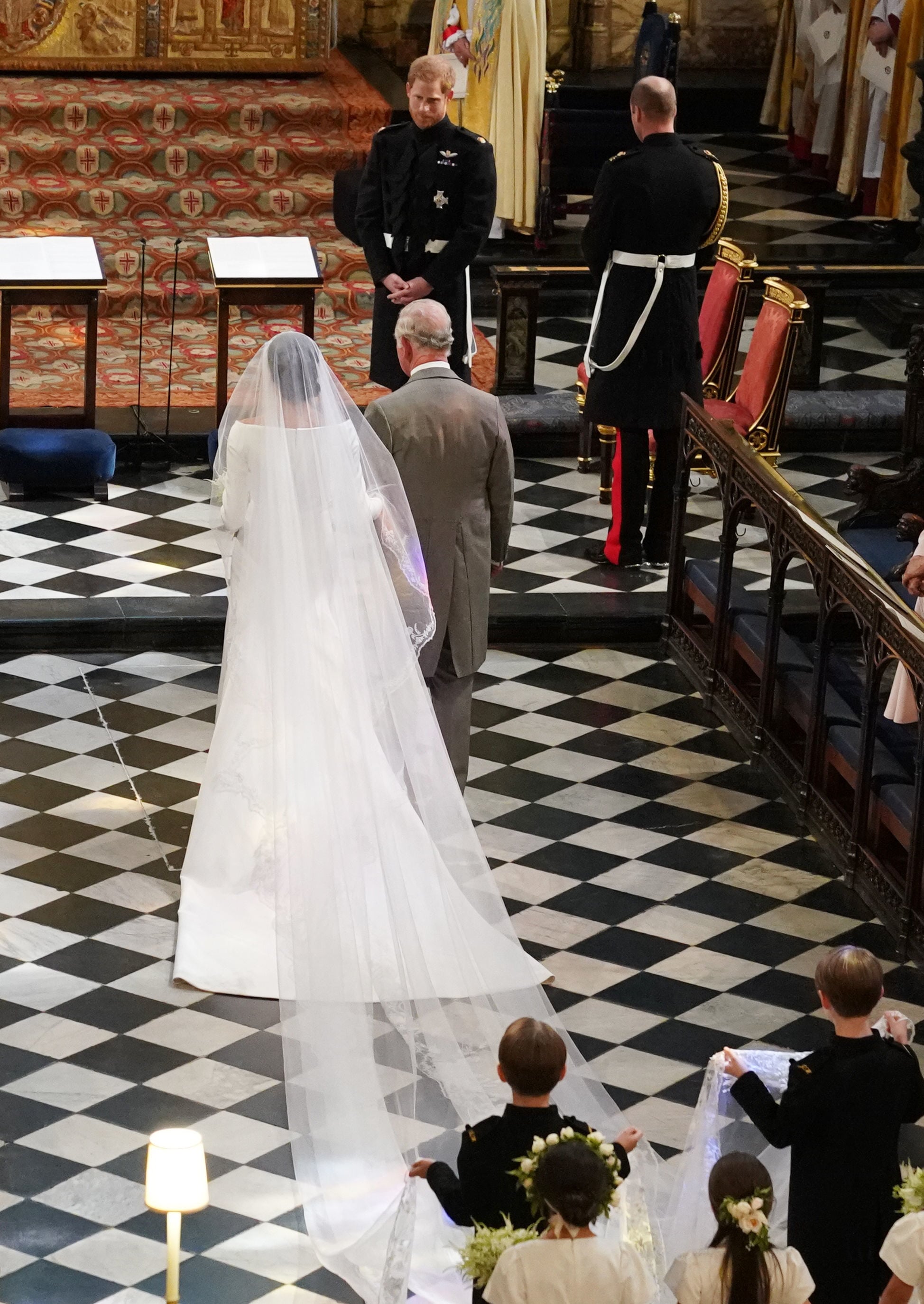 Meghan markle wedding sales dress train