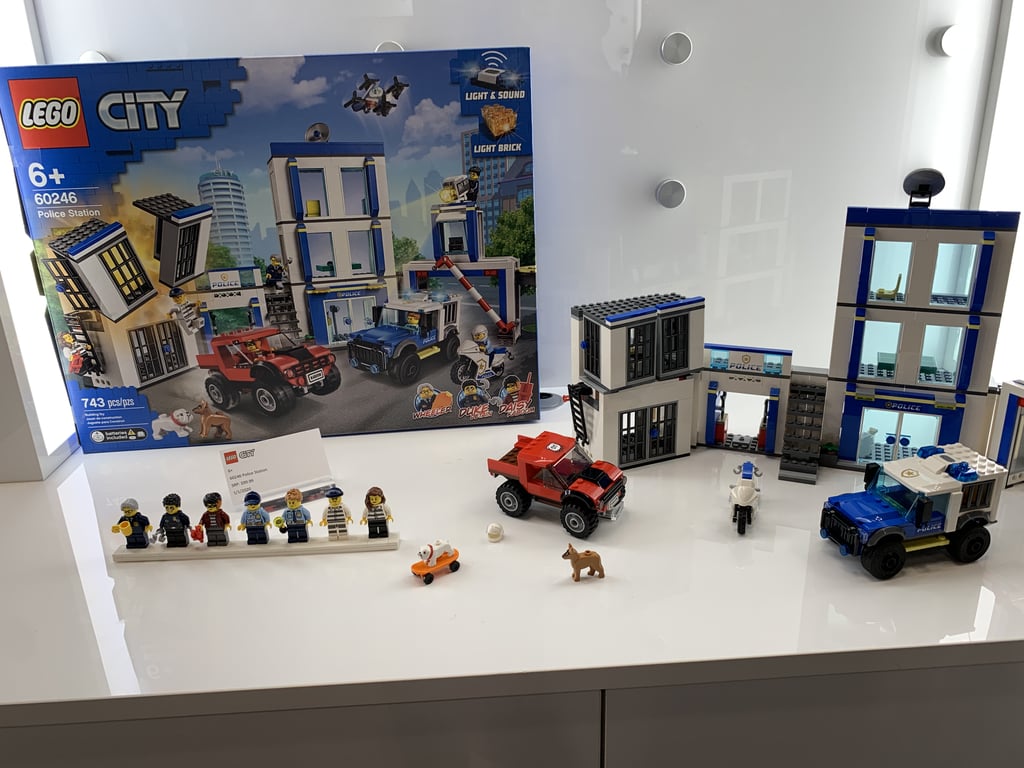 Lego City Police Station