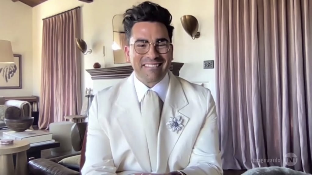 Dan Levy in The Row Cream Suit at 2021 SAG Awards