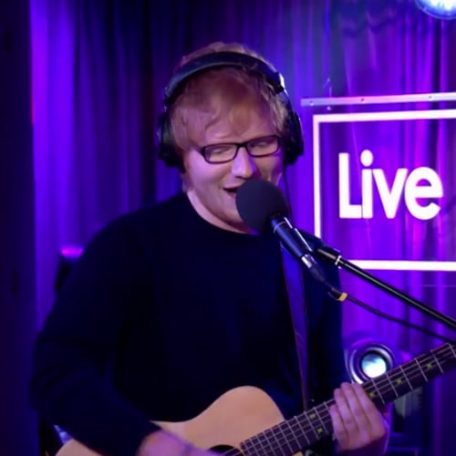 Ed Sheeran Covers Christina Aguilera's "Dirrty"