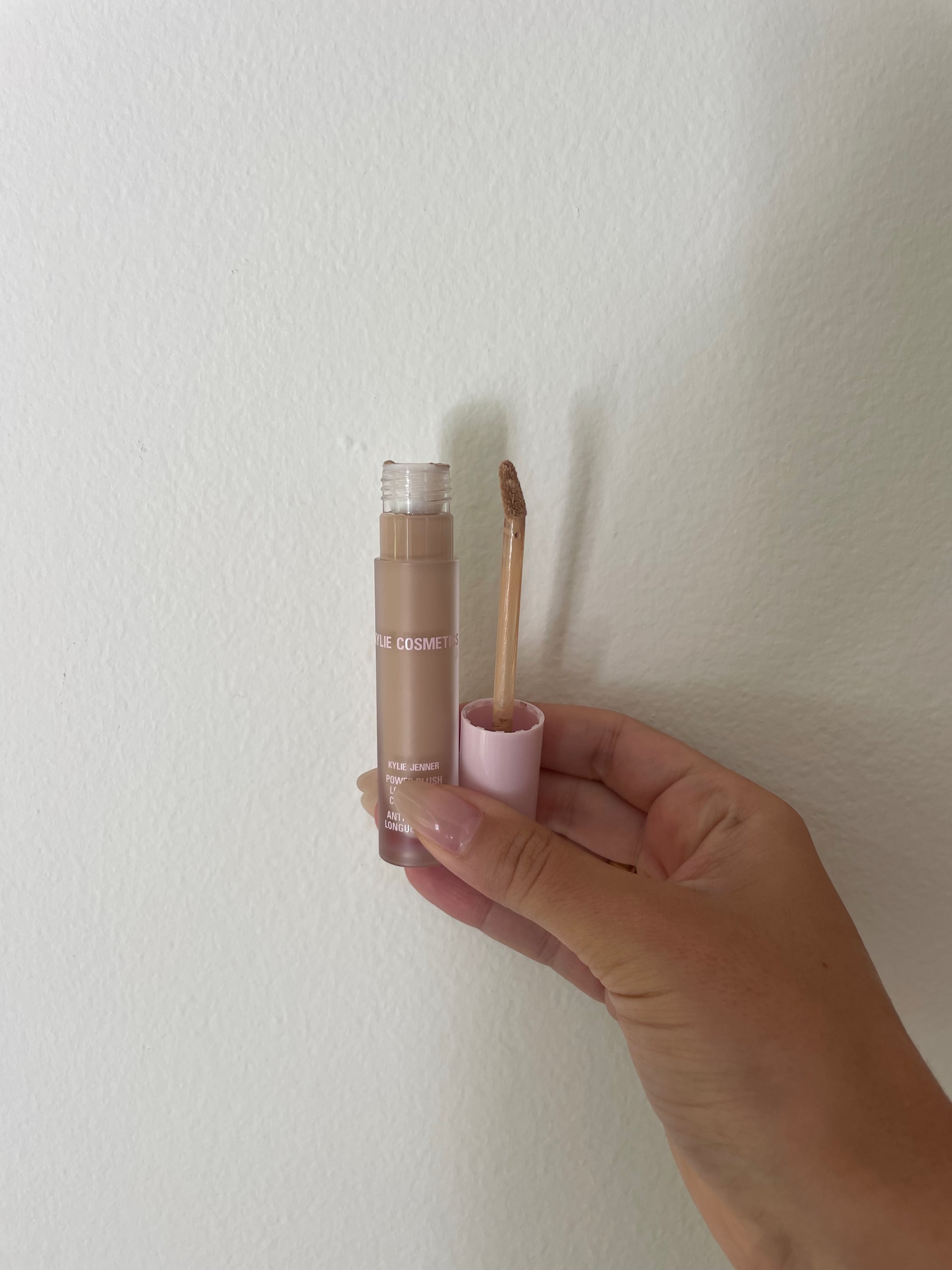 Kylie Cosmetics Power Plush Longwear Concealer Review